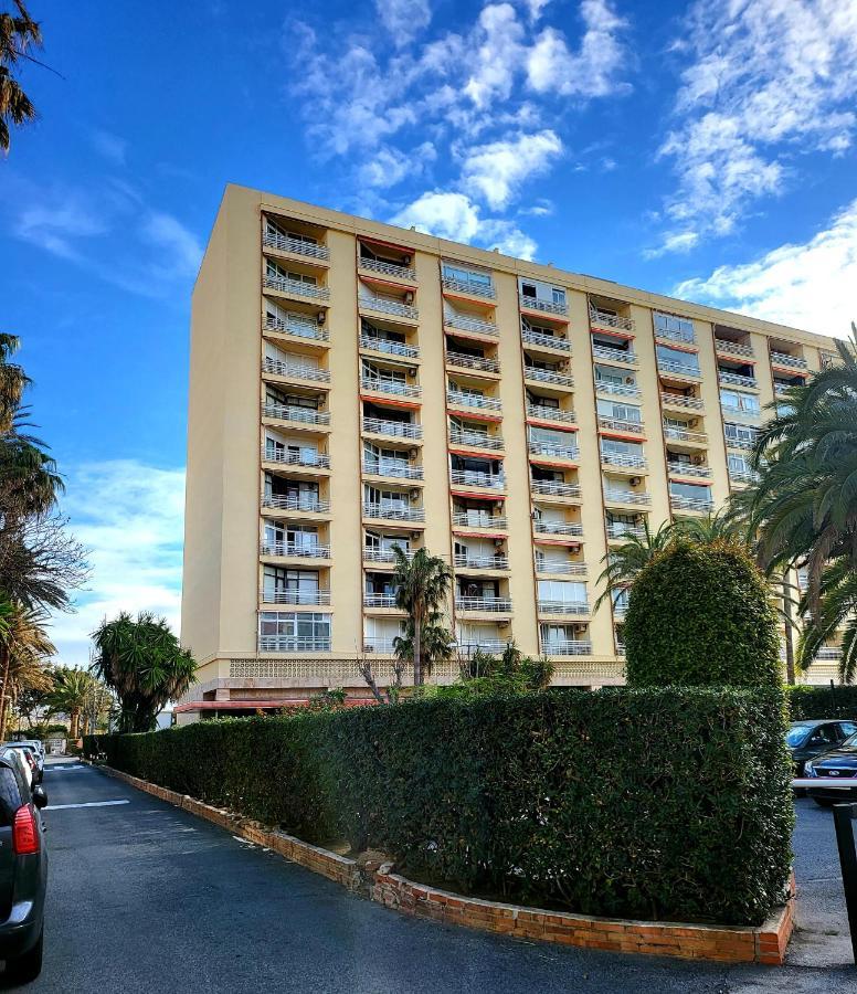 Apartamento Torre De La Roca Actual Torremolinos Kültér fotó